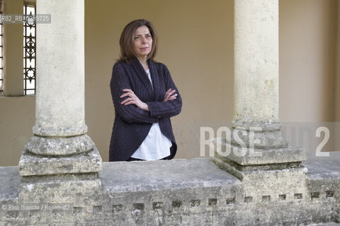 Ovada(Alessandria) April 9, 2021..Raffaella Romagnolo writer and novelist, photographed in the park of Villa Gabrieli in Ovada/Raffaella Romagnolo scrittrice e romanziera, fotografata nel parco di Villa Gabrieli ad Ovada. ©Rino Bianchi/Rosebud2