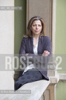 Ovada(Alessandria) April 9, 2021..Raffaella Romagnolo writer and novelist, photographed in the park of Villa Gabrieli in Ovada/Raffaella Romagnolo scrittrice e romanziera, fotografata nel parco di Villa Gabrieli ad Ovada. ©Rino Bianchi/Rosebud2