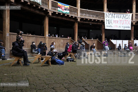 Rome April 17, 2021..The Silvano Toti Globe Theater, inside the park of Villa Borghese, occupied by workers from entertainment and culture/Il Silvano Toti Globe Theatre, allinterno del parco di Villa Borghese, occupato da lavoratrici e lavoratori dello spettacolo e della cultura. ©Rino Bianchi/Rosebud2