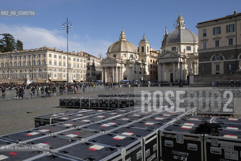 Rome April 17, 2021..Bauli in piazza, demonstration by show business workers against the closure of cinemas and theaters/Bauli in piazza, manifestazione dei  lavoratori dello spettacolo contro la chiusura di cinema e teatri. ©Rino Bianchi/Rosebud2