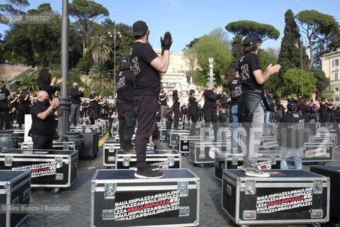 Rome April 17, 2021..Bauli in piazza, demonstration by show business workers against the closure of cinemas and theaters/Bauli in piazza, manifestazione dei  lavoratori dello spettacolo contro la chiusura di cinema e teatri. ©Rino Bianchi/Rosebud2