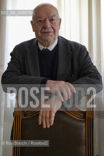 Arpino, Frosinone, April 16, 2021..Franco Purini, architect, lecturer and essayist, photographed in the council chamber of the Municipality of Arpino during the Certamen Borgo futuro/Franco Purini, architetto, docente e saggista, fotografato nella sala consiliare del Comune di Arpino durante il Certamen Borgo futuro. ©Rino Bianchi/Rosebud2