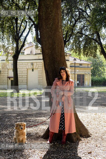 Rome May 6, 2021..Ilaria Gaspari, writer, philosopher and essayist, photographed with the dog Emilio in the park of Villa Torlonia/Ilaria Gaspari, scrittrice, filosofa e saggista, fotografata con il cane Emilio nel parco di Villa Torlonia. ©Rino Bianchi/Rosebud2