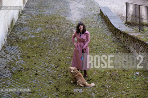 Rome May 6, 2021..Ilaria Gaspari, writer, philosopher and essayist, photographed with the dog Emilio in the park of Villa Torlonia/Ilaria Gaspari, scrittrice, filosofa e saggista, fotografata con il cane Emilio nel parco di Villa Torlonia. ©Rino Bianchi/Rosebud2