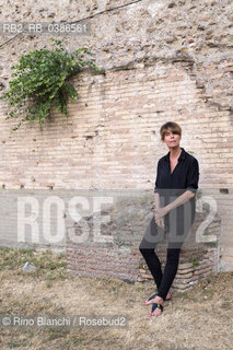 Rome July 24, 2021..Nathalie Léger French writer, author of essays and novels featuring artists, photographed in Rome at the Palatine Stadium/Nathalie Léger scrittrice francese autrice di saggi e romanzi che hanno come protagoniste artiste, fotograta a Roma nello Stadio Palatino. ©Rino Bianchi/Rosebud2