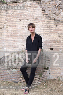 Rome July 24, 2021..Nathalie Léger French writer, author of essays and novels featuring artists, photographed in Rome at the Palatine Stadium/Nathalie Léger scrittrice francese autrice di saggi e romanzi che hanno come protagoniste artiste, fotograta a Roma nello Stadio Palatino. ©Rino Bianchi/Rosebud2