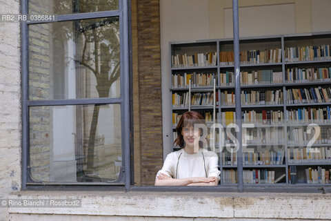 Rome September 7, 2021..Irene Vallejo, Spanish philologist and writer, popularizer of the history of the classical world, collaborator of El País, photographed in Rome in the spaces of the House of Literature/Irene Vallejo,  filologa e scrittrice spagnola divulgatrice della storia del mondo classico, collaboratrice di El País, fotografata a Roma negli spazi della Casa delle Letterature. ©Rino Bianchi/Rosebud2