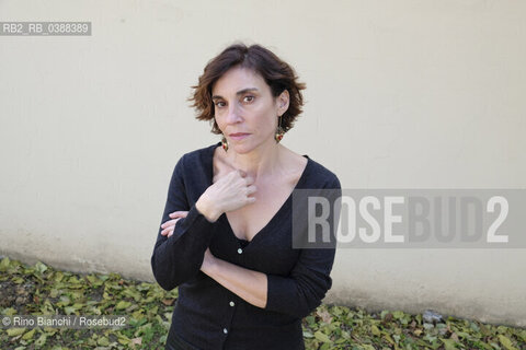 Turin October 16, 2021..Stefania Auci, writer, photographed in Turin in the Lingotto spaces/Stefania Auci, scrittrice, fotografata a Torino negli spazi del Lingotto. ©Rino Bianchi/Rosebud2