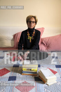 Rome November 11, 2021..Gaia de Beaumont, writer, screenwriter and ghost writer, collaborates with Italian and foreign newspapers, photographed in her home in Rome/Gaia de Beaumont, scrittrice, sceneggiatrice e ghost writer,  collabora con testate italiane e straniere, fotografata a Roma nella sua abitazione. ©Rino Bianchi/Rosebud2