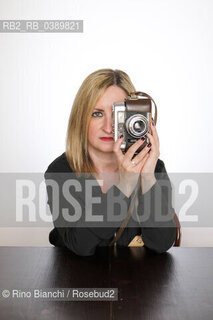 Rome March 29, 2022..Francesca Ceci, writer, author of childrens books, photographed in her Roman home/Francesca Ceci, scrittrice, autrice di libri per ragazzi, fotografata nella sua abitazione romana. ©Rino Bianchi/Rosebud2