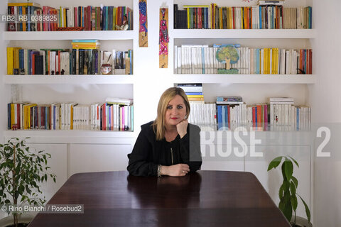 Rome March 29, 2022..Francesca Ceci, writer, author of childrens books, photographed in her Roman home/Francesca Ceci, scrittrice, autrice di libri per ragazzi, fotografata nella sua abitazione romana. ©Rino Bianchi/Rosebud2