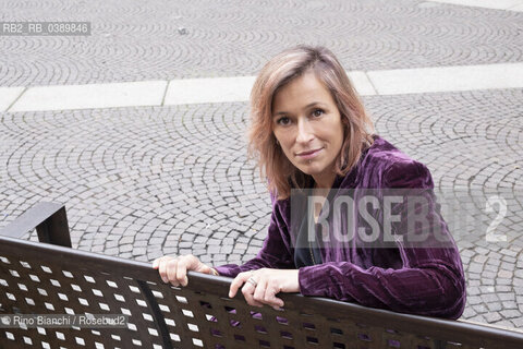 Turin April 6, 2022..Gaia Rayneri, writer, worked in the theater with Paolo Rossi, photographed in her hometown of Turin/Gaia Rayneri, scrittrice, ha lavorato in teatro con Paolo Rossi, fotografata a Torino sua città natale. ©Rino Bianchi/Rosebud2