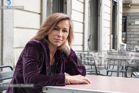 Turin April 6, 2022..Gaia Rayneri, writer, worked in the theater with Paolo Rossi, photographed in her hometown of Turin/Gaia Rayneri, scrittrice, ha lavorato in teatro con Paolo Rossi, fotografata a Torino sua città natale. ©Rino Bianchi/Rosebud2