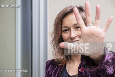 Turin April 6, 2022..Gaia Rayneri, writer, worked in the theater with Paolo Rossi, photographed in her hometown of Turin/Gaia Rayneri, scrittrice, ha lavorato in teatro con Paolo Rossi, fotografata a Torino sua città natale. ©Rino Bianchi/Rosebud2