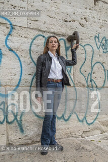 Rome May 2, 2022..Chiara Mezzalama, writer, translator and psychotherapist, photographed in Rome near the Tiberina Island/Chiara Mezzalama, scrittrice, traduttrice e psicoterapeuta, fotografata a Roma nei pressi dellIsola Tiberina. ©Rino Bianchi/Rosebud2