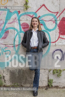 Rome May 2, 2022..Chiara Mezzalama, writer, translator and psychotherapist, photographed in Rome near the Tiberina Island/Chiara Mezzalama, scrittrice, traduttrice e psicoterapeuta, fotografata a Roma nei pressi dellIsola Tiberina. ©Rino Bianchi/Rosebud2