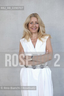 Rome June 29, 2022..Federica De Paolis, writer, dialogue writer and television author, winner of the second edition of the DeA Planeta Award under the pseudonym of Paola Punturieri, photographed in Rome in the MAXXI spaces/Federica De Paolis, scrittrice, dialoghista ed autrice televisiva, vincitricw dlla seconda edizione del Premio  DeA Planeta con lo pseudonimo di Paola Punturieri, fotografata a Roma nefli spazi del MAXXI. ©Rino Bianchi/Rosebud2