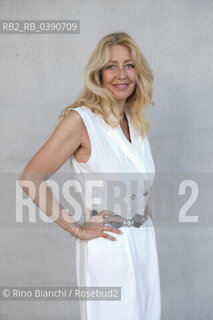 Rome June 29, 2022..Federica De Paolis, writer, dialogue writer and television author, winner of the second edition of the DeA Planeta Award under the pseudonym of Paola Punturieri, photographed in Rome in the MAXXI spaces/Federica De Paolis, scrittrice, dialoghista ed autrice televisiva, vincitricw dlla seconda edizione del Premio  DeA Planeta con lo pseudonimo di Paola Punturieri, fotografata a Roma nefli spazi del MAXXI. ©Rino Bianchi/Rosebud2