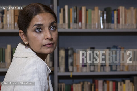 Rome September 20, 2022..Nilanjana Sudeshna Jhumpa Lahiri American writer of Indian origin, Pulitzer Prize in 1999, photographed in Rome in the rooms of the Casa delle letterature/Nilanjana Sudeshna  Jhumpa  Lahiri scrittrice americana di origine indiana, Premio Pulitzer nel 1999, fotografata a Roma negli ambienti della Casa delle Letterature. ©Rino Bianchi/Rosebud2