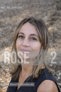 Rome September 21, 2022..Lorenza Pieri, writer, journalist and translator, photographed in Rome in the park of Villa Sciarra/Lorenza Pieri, scrittrice, giornalista e traduttrice,  fotografata a Roma nel parco di Villa Sciarra. ©Rino Bianchi/Rosebud2