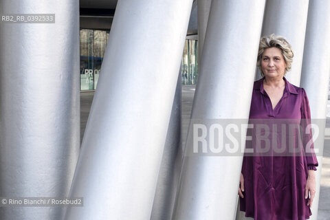 Rome March 25, 2023..Flaminia Marinaro, journalist collaborator of various mastheads including «Il Foglio», dealing with literary criticism, and on the cultural pages of «LOsservatore Romano» and «La Freccia», debutant writer, photographed in Rome in the MAXXI spaces/Flaminia Marinaro, giornalista colaboratrice di varia testate tra le quali «Il Foglio», occupandosi di critica letteraria, e sulle pagine culturali de «L’Osservatore Romano» e «La Freccia», scrittrice esordiente, fotografata a Roma negli spazi del MAXXI. ©Rino Bianchi/Rosebud2