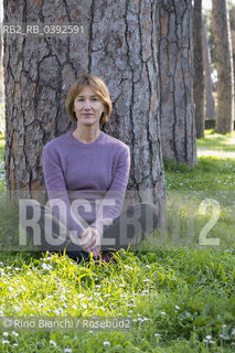 Rome April 6, 2023..Elvira Mujčić Bosnian-Serb writer, translator photographed in Rome, in the park of Villa Borghese/Elvira Mujčić scrittrice serbo-bosniaca, traduttrice fotografata a Roma, nel parco di Villa Borghese. ©Rino Bianchi/Rosebud2