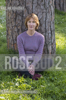 Rome April 6, 2023..Elvira Mujčić Bosnian-Serb writer, translator photographed in Rome, in the park of Villa Borghese/Elvira Mujčić scrittrice serbo-bosniaca, traduttrice fotografata a Roma, nel parco di Villa Borghese. ©Rino Bianchi/Rosebud2