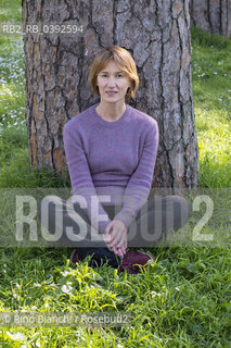 Rome April 6, 2023..Elvira Mujčić Bosnian-Serb writer, translator photographed in Rome, in the park of Villa Borghese/Elvira Mujčić scrittrice serbo-bosniaca, traduttrice fotografata a Roma, nel parco di Villa Borghese. ©Rino Bianchi/Rosebud2