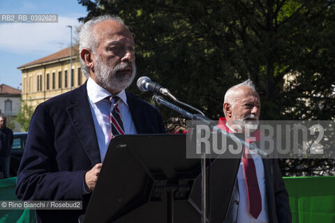 Vercelli April 25, 2023..Gad Lerner, journalist and essayist, photographed in Vercelli on the occasion of the public oration on the 25th Liberation Day/Gad Lerner, giornalista e saggista, fotografato a Vercelli in occasione dellorazione pubblica del 25 festa della Liberazione. ©Rino Bianchi/Rosebud2