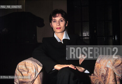 Rome April 3, 2002..Margaret Mazzantini, actress, playwright and writer photographed in the rooms of the Hotel Lugano in Rome/Margaret Mazzantini, attrice, drammaturga e scrittrice fotografata negli ambienti dellHotel Lugano di Roma. ©Rino Bianchi/Rosebud2