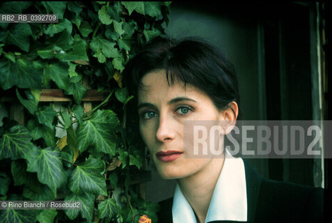 Rome April 3, 2002..Margaret Mazzantini, actress, playwright and writer photographed in the rooms of the Hotel Lugano in Rome/Margaret Mazzantini, attrice, drammaturga e scrittrice fotografata negli ambienti dellHotel Lugano di Roma. ©Rino Bianchi/Rosebud2