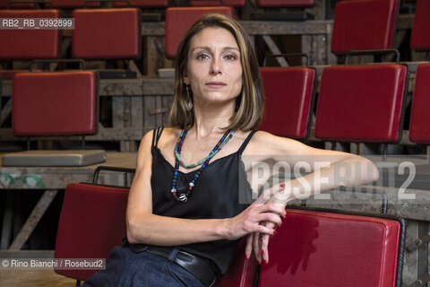 Turin May 27, 2023..Marta Cai writer and translator, has lived for some years in Curitiba, Brazil, photographed in Turin in the spaces of the Scuola Holden/Marta Cai scrittrice e traduttrice, vive da qualche anno a Curitiba, in Brasile, fotografata a Torino negli spazi della Scuola Holden. ©Rino Bianchi/Rosebud2