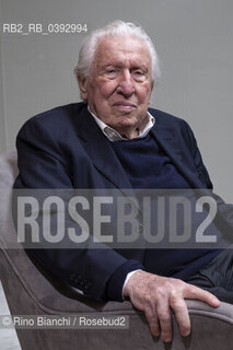 Turin May 20, 2023..Bernardo Valli, Italian reporter, journalist and writer, former soldier of the Foreign Legion, photographed in Turin in the spaces of the Lingotto/Bernardo Valli, reporter, giornalista e scrittore italiano, ex ilitare della Legione straniera, fotografato a Torino negli spazi del Lingotto. ©Rino Bianchi/Rosebud2