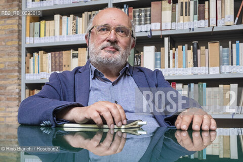 Rome June 6, 2023..Giovanni Solimine librarian and bibliographer, scholar of librarianship and problems of publishing and reading and president of the Bellonci Foundation, photographed in Rome in the spaces of the House of Literature/Giovanni Solimine bibliotecario e bibliografo, studioso di biblioteconomia e di problemi delleditoria e della lettura e presidente della Fondazione Bellonci, fotografato a Roma negli spazi della Casa delle letterature. ©Rino Bianchi/Rosebud2