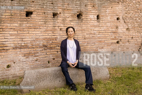 Rome Juli 3, 2023..Julie Otsuka, American writer of Japanese origin, photographed in Rome in the Palatine stadium/Julie Otsuka, scrittrice statunitense dorigine giapponese, fotografata a Roma nello stadio Palatino ©Rino Bianchi/Rosebud2