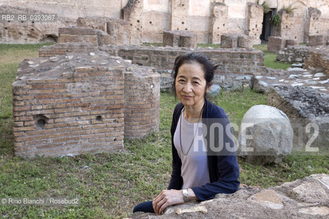 Rome Juli 3, 2023..Julie Otsuka, American writer of Japanese origin, photographed in Rome in the Palatine stadium/Julie Otsuka, scrittrice statunitense dorigine giapponese, fotografata a Roma nello stadio Palatino ©Rino Bianchi/Rosebud2