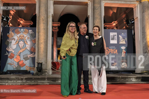 Rome Juli 6, 2023..Strega Award 2023 LXXVII edition. Alfredo Favi, collects the Strega prize won by Ada dAdamo, with Loretta Santini, Elena Stancanelli and Giuseppe DAvino/Premio Strega 2023 LXXVII edizione. Alfredo Favi, ritira il premio Strega vinto da Ada dAdamo, con Loretta Santini, Elena Stancanelli, Giuseppe DAvino. ©Rino Bianchi/Rosebud2