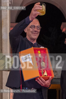 Rome Juli 6, 2023..Strega Award 2023 LXXVII edition. Alfredo Favi, collects the Strega prize won by Ada dAdamo/Premio Strega 2023 LXXVII edizione. Alfredo Favi, ritira il premio Strega vinto da Ada dAdamo. ©Rino Bianchi/Rosebud2