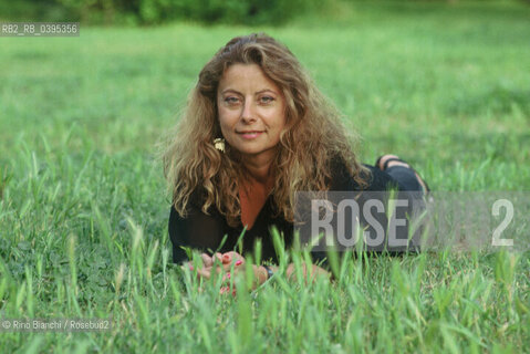 Rome May 26, 1993..Marie Josè Hoyet, essayist, teacher and translator photographed in Rome in the park of via Panama/Marie Josè Hoyet, saggista, docente e traduttrice fotografata a Roma nel parco di via Panama. ©Rino Bianchi/Rosebud2