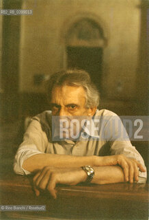 Rome Juin 21, 2002..Roberto Herlitzka, Italian actor photographed inside the Cathedral of Anagni during rehearsals of the show Murder in the Cathedral/ Roberto Herlitzka, attore, ritratto nella cattedrale di Anagni, durante le prove dello spettacolo -Assassinio in cattedrale- Photo: Rino Bianchi ©Rino Bianchi/Rosebud2