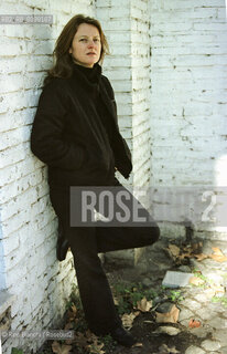 Rome, January 5, 2004..Elisabetta -Betta- Benassi, artist, photographed in her studio in via Giovanni da Castelbolognese/Elisabetta -Betta- Benassi, artista, fotografata nel suo studio di via Giovanni da Castelbolognese. ©Rino Bianchi/Rosebud2