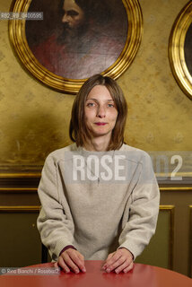 Turin October 22, 2025..Anja Boato, a writer and film expert, collaborates with the Venice Film Festival and writes for the digital literature magazine Il Rifugio dell’Ircocervo, photographed in Turin at the Circolo dei lettori/Anja Boato scrittrice, esperta di cinema,  collabora con la Mostra del Cinema di Venezia e scrive per la rivista digitale di letteratura Il Rifugio dell’Ircocervo fotografata a Torino negli ambienti del Circolo dei lettori. ©Rino Bianchi/Rosebud2