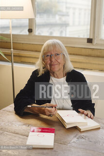 Turin November 15, 2025..Vivian Lamarque, born Vivian Provera Pellegrinelli Comba, Italian poet, writer, and translator, photographed in the Circolo dei lettori rooms during the Radici Festival/Vivian Lamarque, nata Vivian Provera Pellegrinelli Comba, poetessa, scrittrice, traduttrice italiana, fotografata negli ambienti del Circolo dei lettori durante il Radici Festival. ©Rino Bianchi/Rosebud2