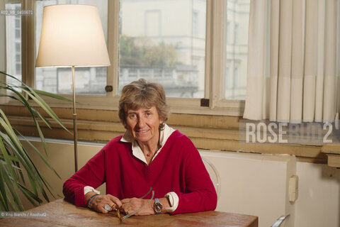 Turin November 15, 2025..Paola Mastrocola, writer, poet, playwright, and teacher, photographed in Turin at the Circolo dei lettori during the Radici Festival/Paola Mastrocola scrittrice, poetessa, drammaturga e insegnante, fotografata a Torino negli ambienti del Circolo dei lettori durante il Festival Radici. ©Rino Bianchi/Rosebud2