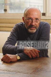 Turin November 15, 2025..Mauro Covacich, writer and contributor to Corriere della Sera, photographed in Turin at the Circolo dei lettori during the Radici Festival/Mauro Covacich, scrittore e autore, collaboratore del Corriere della Sera, fotografatoa Torino negli spazi del Circolo dei lettori durante il Festival Radici. ©Rino Bianchi/Rosebud2
