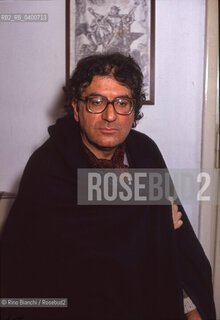 Rome March 20, 1993..Dario Bellezza, poet and writer, portrayed in his home on Via dei Pettinari in Rome/Dario Bellezza, poeta e scrittore, ritratto nella sua abitazione di via dei Pettinari a Roma. ©Rino Bianchi/Rosebud2