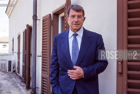 Rome, July 10, 2009..Corrado Calabrò, poet and writer, President of AGCOM, pictured in Rome on the terrace of the Communications Regulatory Authority/Corrado Calabrò, poeta e scrittore, Presidente dellAGCOM, ritratto a Roma sul terrazzo dellAutorità per le Garanzie nelle Comunicazioni. ©Rino Bianchi/Rosebud2