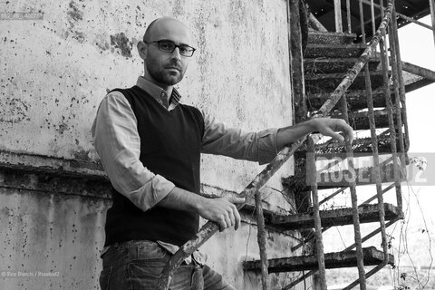 Morolo (FR) March 8, 2017..Francesco Formaggi, journalist and writer, photographed in a disused quarry near Morolo/Francesco Formaggi, giornalista e scrittore, fotografato in una cava dismessa nei pressi di Morolo.. ©Rino Bianchi/Rosebud2