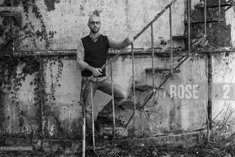 Morolo (FR) March 8, 2017..Francesco Formaggi, journalist and writer, photographed in a disused quarry near Morolo/Francesco Formaggi, giornalista e scrittore, fotografato in una cava dismessa nei pressi di Morolo.. ©Rino Bianchi/Rosebud2
