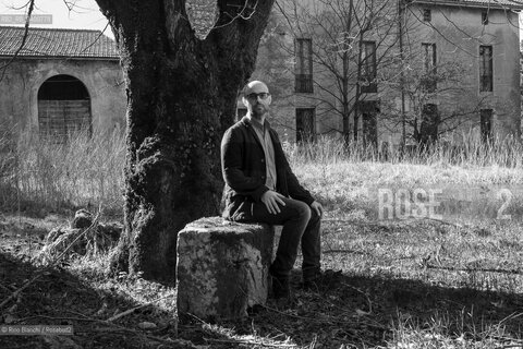 Anagni(FR) March 8, 2017..Francesco Formaggi, journalist and writer, photographed in the hamlet of Villa Magna in Anagni/Francesco Formaggi, giornalista e scrittore, fotografato nel casale di Villa Magna ad Anagni.. ©Rino Bianchi/Rosebud2